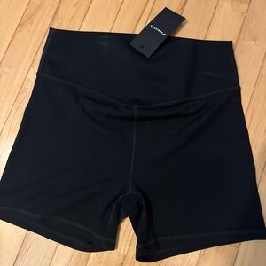 Fabletics PureLuxe Black Women's Shorts High Waist NWT